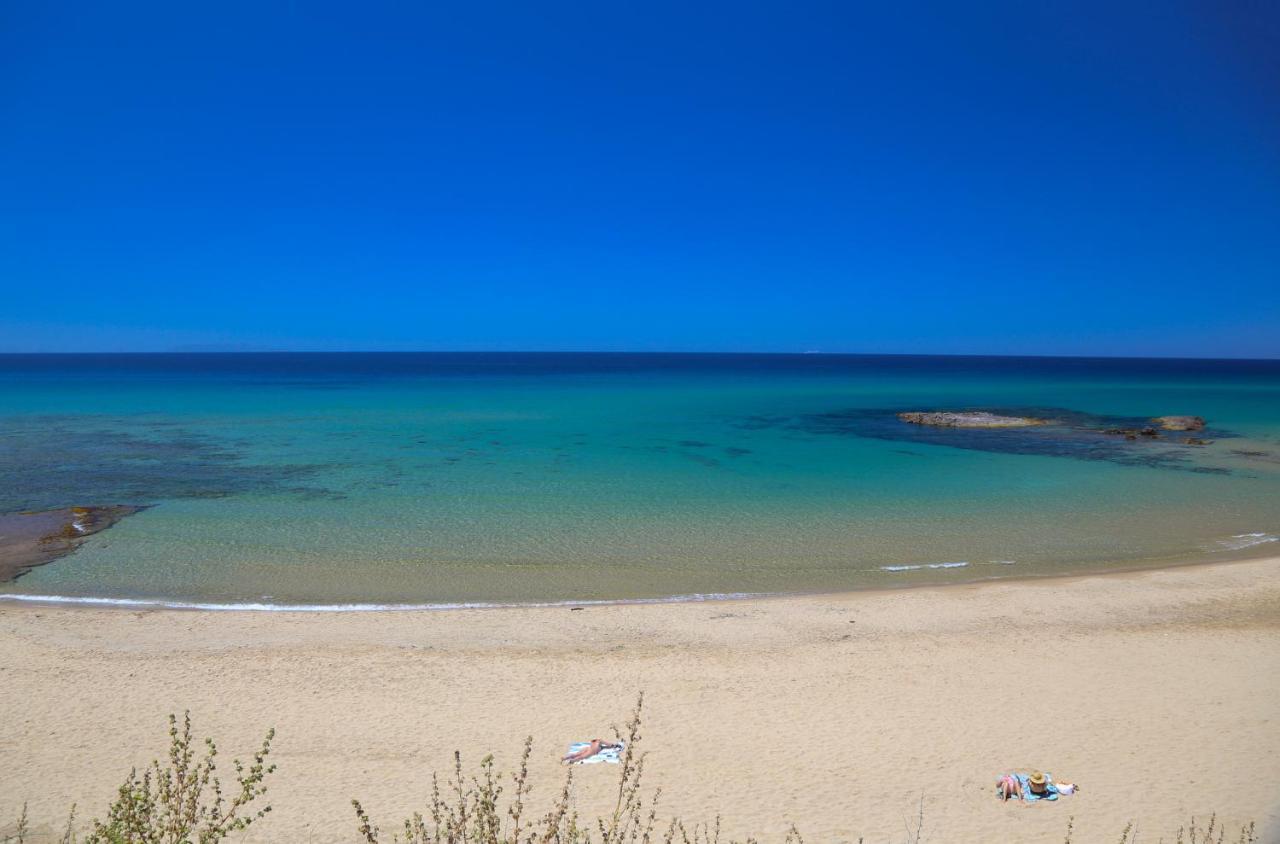 Casa Vacanza Lihele - Locazione Turistica Castelsardo Εξωτερικό φωτογραφία