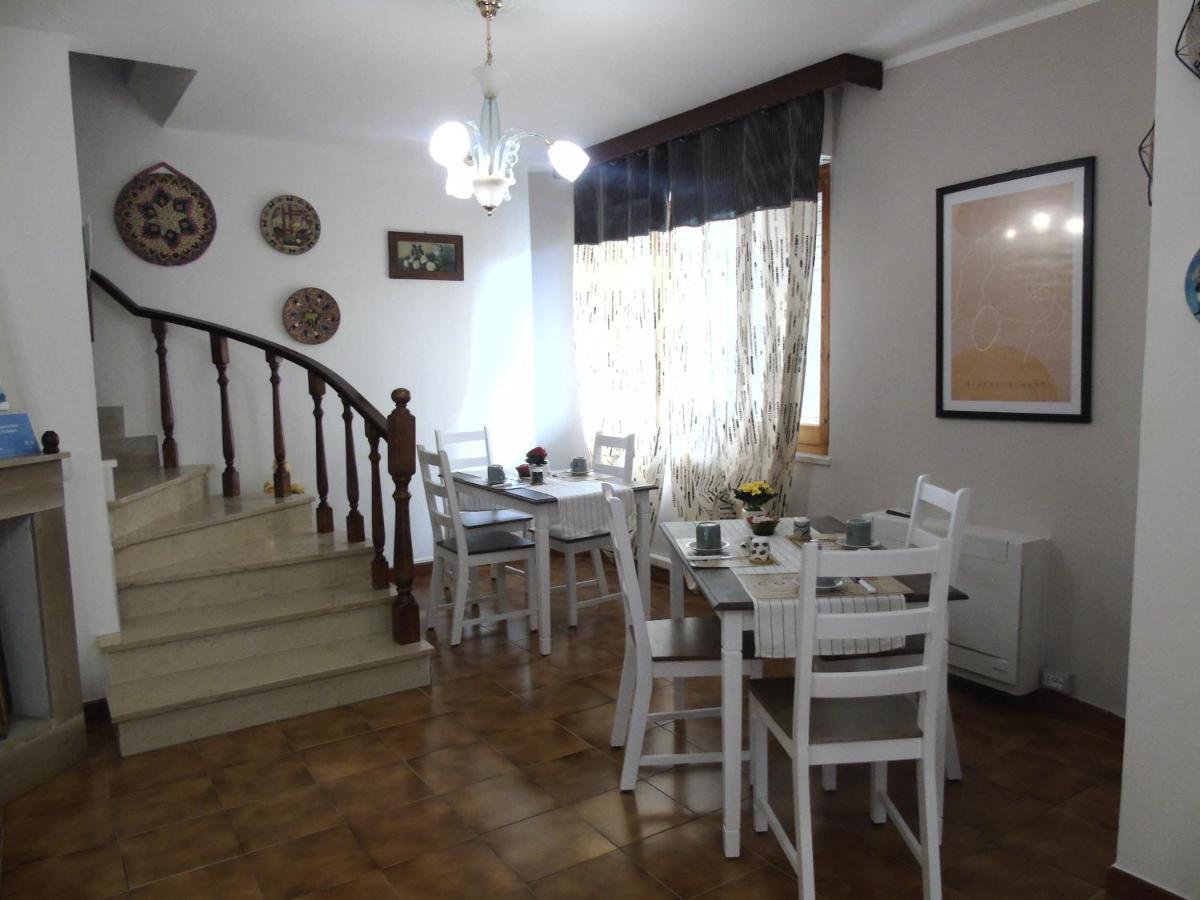 Casa Vacanza Lihele - Locazione Turistica Castelsardo Εξωτερικό φωτογραφία